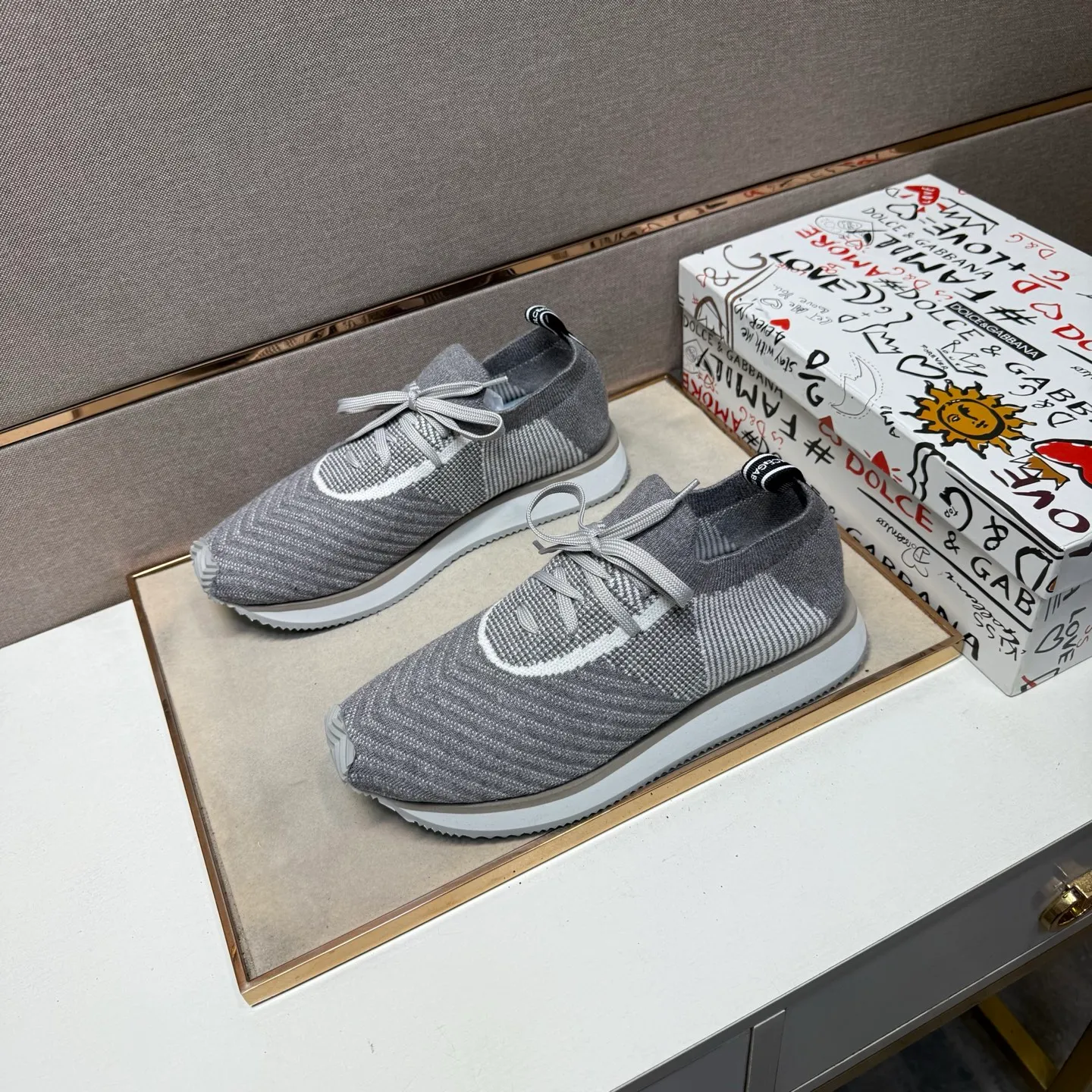 ⬛️Men's men's shoes 💰p400 [DG～] Couple's casual shoes 2025z cabinet sales simultaneously 🔶Code number: 36-44#️⃣ 🔷4 colors🔜The upper is made of multi-material splicing➕Mesh lining, comfortable and breathable, sole: original comfortable and wear-resistant outsole, ⚠️real thing📱photographed🎬real thing is better📢📢📢